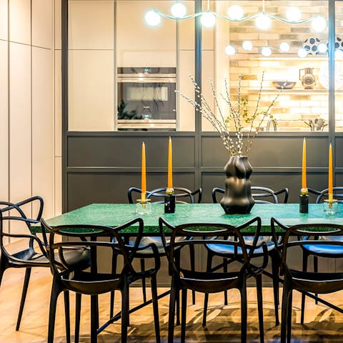 Gather for a delicious meal around the industrial-style dining table