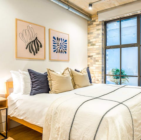 Sleep soundly in the luxurious beds with natural fibre 3,000 sprung mattresses