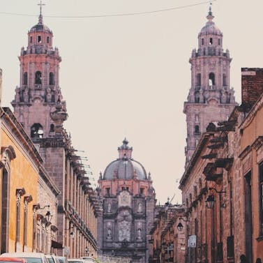 Explore the surrounding historic streets of Colonia Condesa