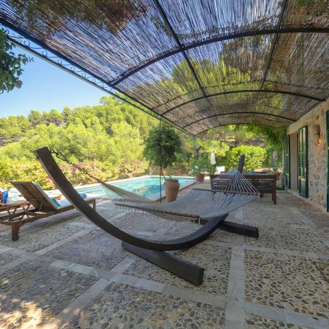Sink into the hammock with your holiday read