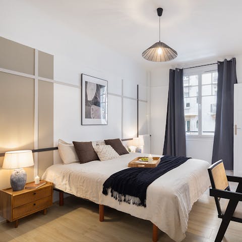 Sink into the sumptuous bed after a busy day of sightseeing