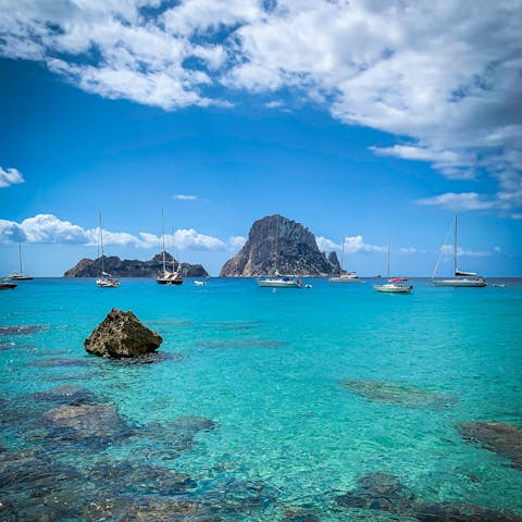 Discover the stunning coastline and quaint villages of Ibiza