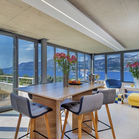 Have memorable dinners by this perfect view