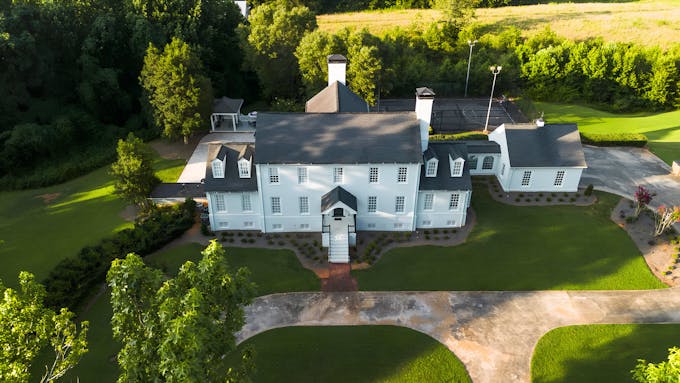 Lake Mansion