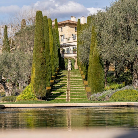 Explore 28 acres of elegant landscaped gardens