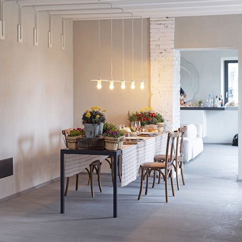 Treat your group to delicious Italian meals prepared by a chef