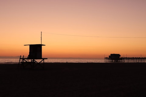 Board daily whale watching and deep-sea fishing charters from the iconic Balboa Pavilion
