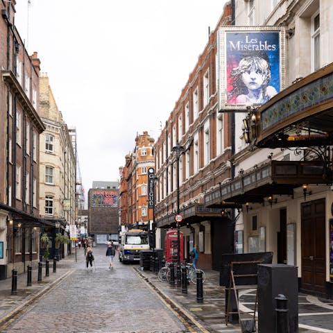 Step out your front door and into the heart of London's theatre district – you're right on Shaftesbury Avenue