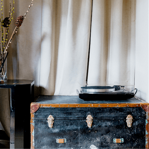 Listen to your favourite tunes on the unique record player