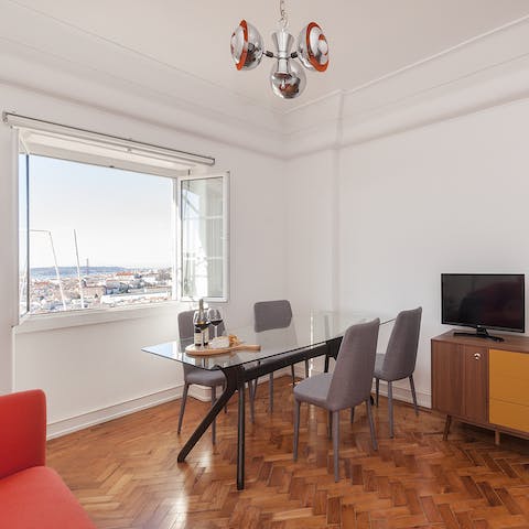 Enjoy the views of the capital whilst enjoying your morning cuppa