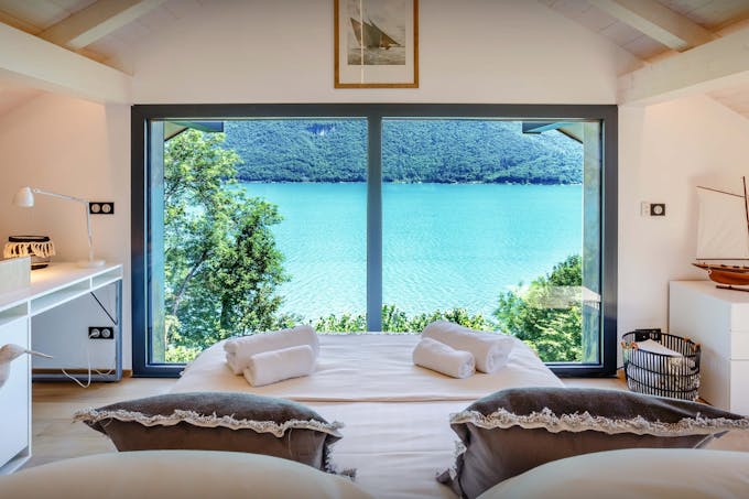 Blue Mountain Lake