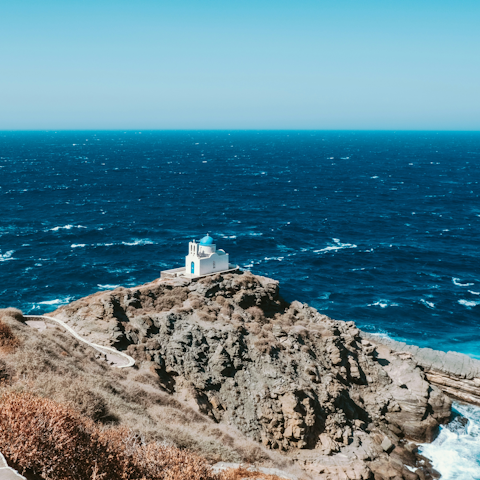 Explore the stunning south coast of Sifnos