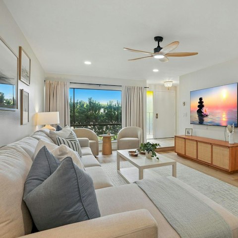 Relax and unwind with evening drinks in the living room