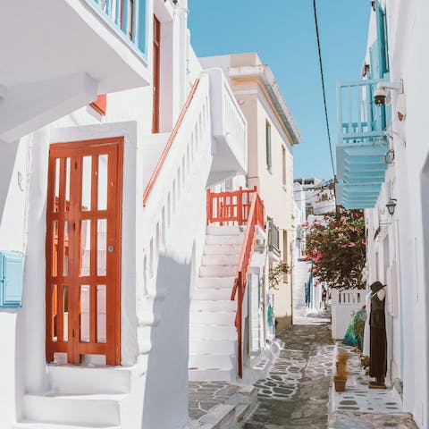Drive ten minutes to Mykonos town for lively nightlife, excellent restaurants and pretty streets lined with boutiques