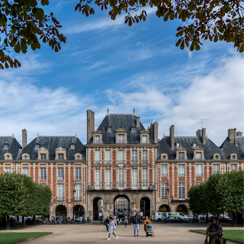 Wind your way towards the Place des Vosges