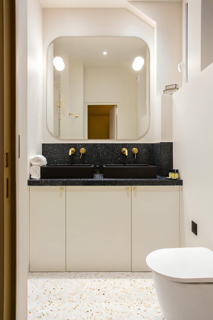 Bathroom photo