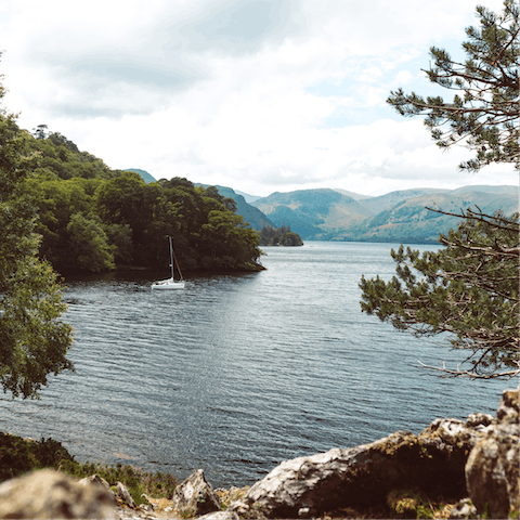 Discover the second largest lake in England, beautiful Ullswater is little more than a fifteen-minute drive away