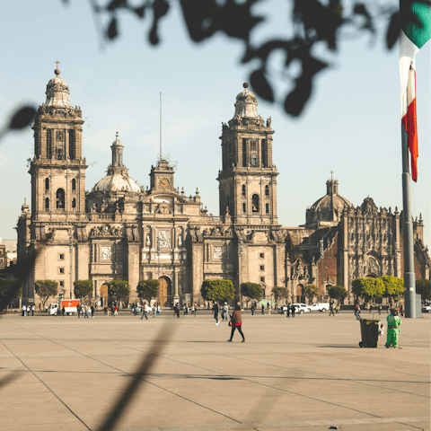 Explore the city centre of Mexico City