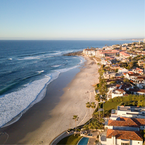 Hit the beach! Boomer beach is a fifteen-minute walk away