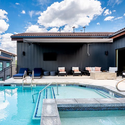 Unwind in the communal pool and hot tub