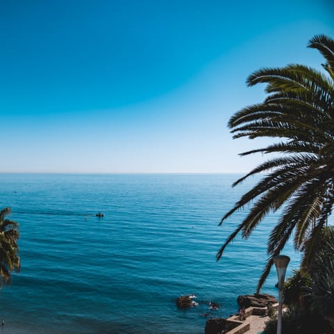 Take the short drive to the bustling beachfront of Playa Burriana, bursting with fantastic cuisine and local shops