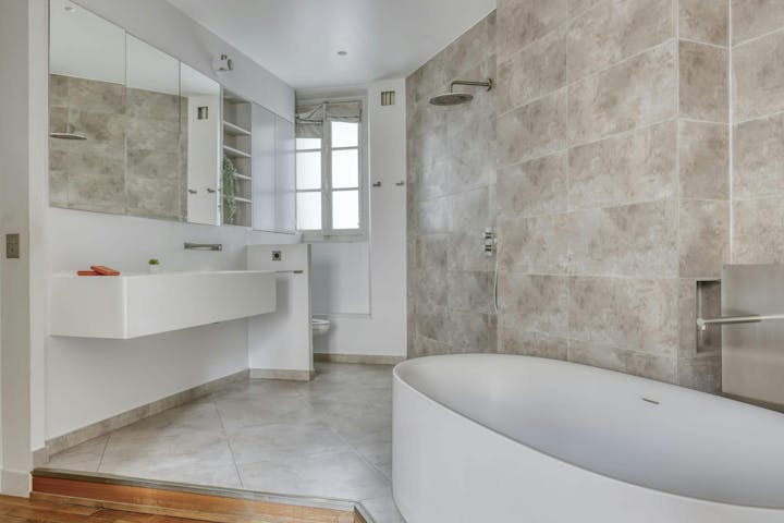Bathroom photo