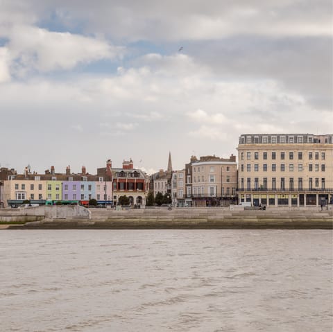 Hop in the car for a tour of Kent's coastal towns – Margate is a thirty-five minute drive