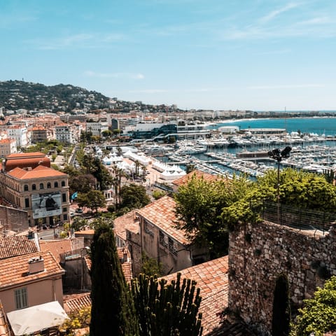 Stay in the centre of Cannes, just a short walk from the Vieux Port de Cannes and the sandy beach