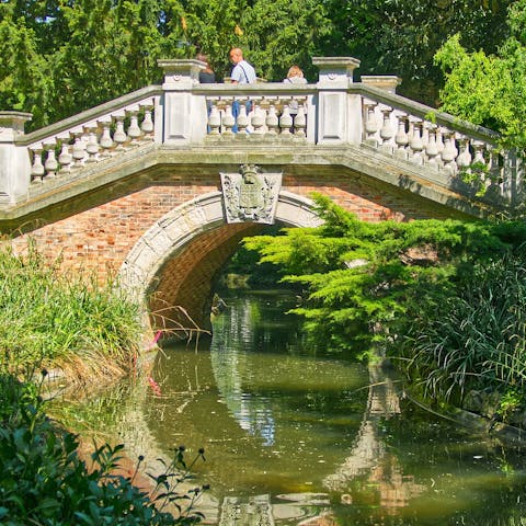 Take a break from the hustle and bustle in peaceful Parc Monceau – it's only a short walk