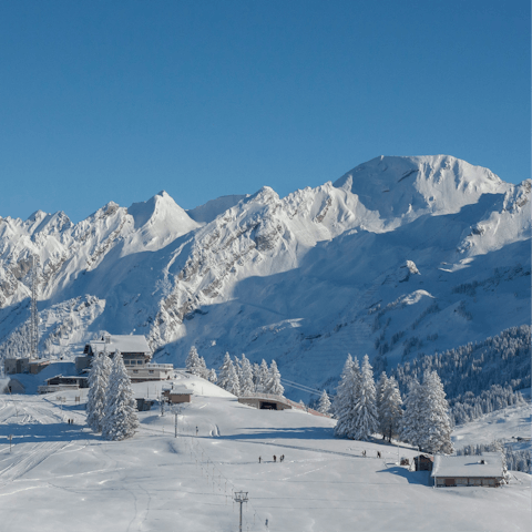 Explore the market town of Thônes, a short drive away