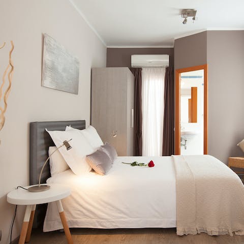 Get a restful night's sleep in the cosy living space