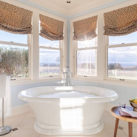 Sink into the roll top bath, after a day out at Shell Beach – a thirty-minute drive away