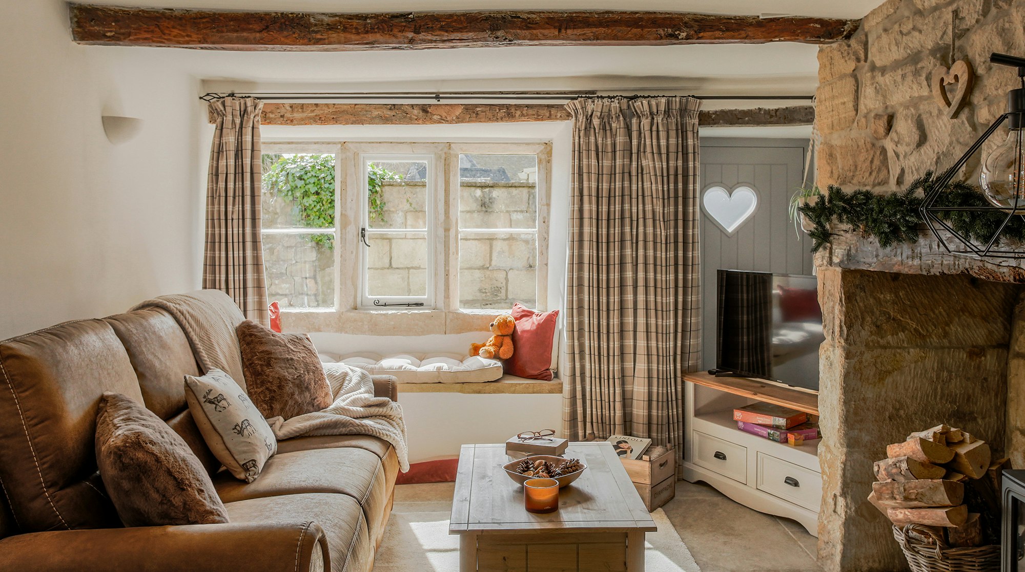 Painswick Charm