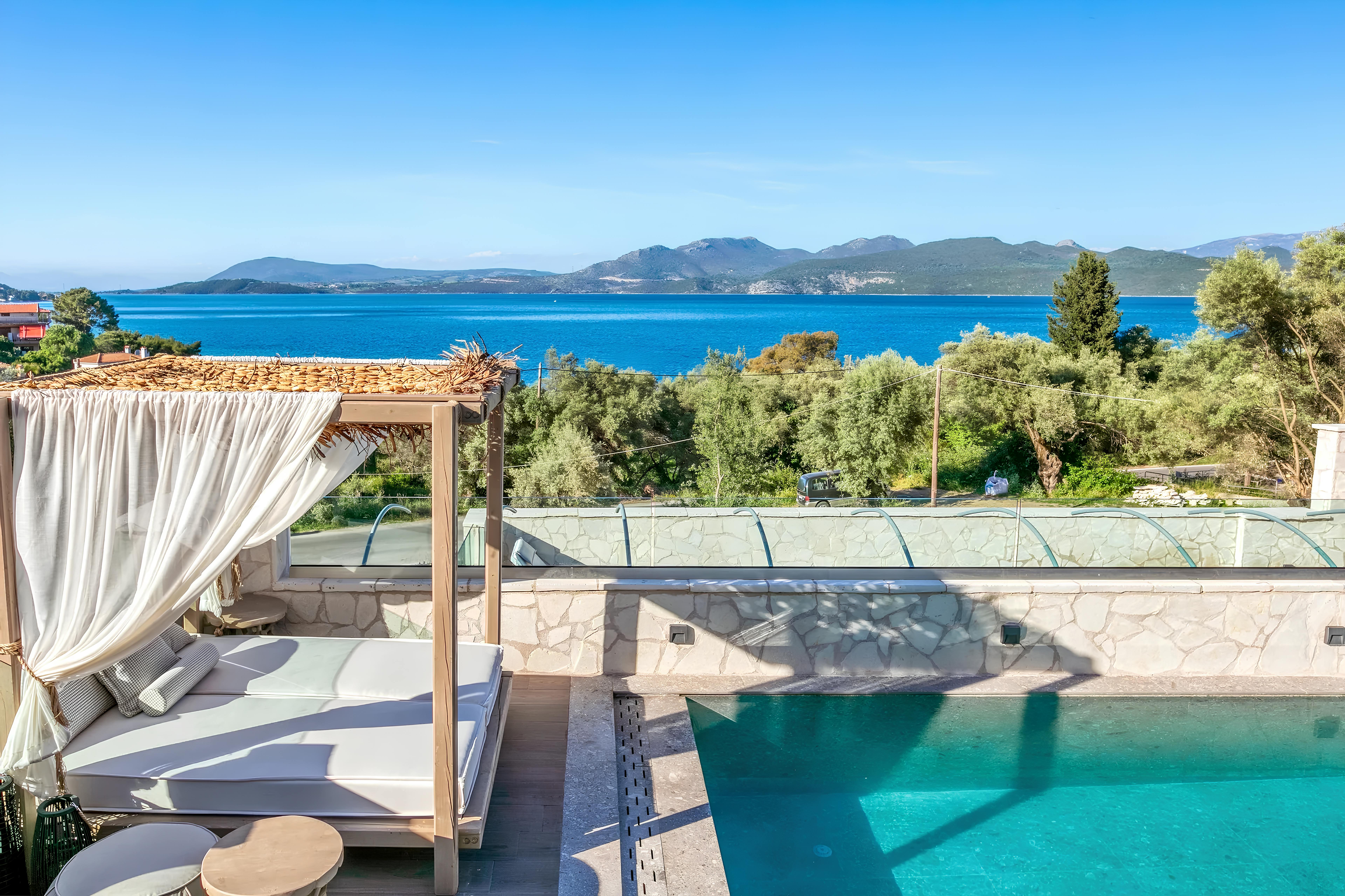 Mountain & Sea Vistas