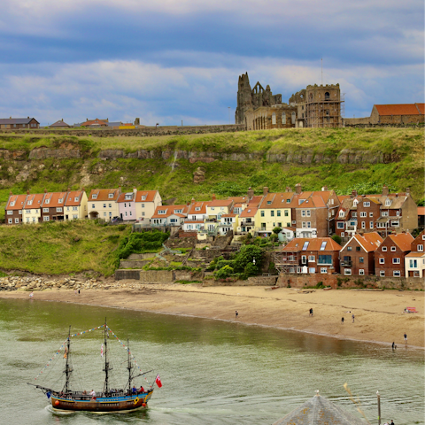 Stroll to the beach in just five minutes