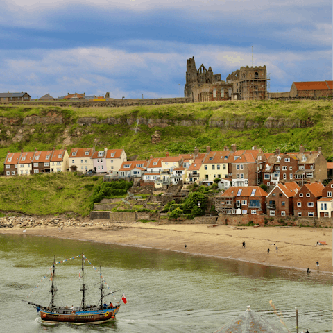 Stroll to the beach in just five minutes