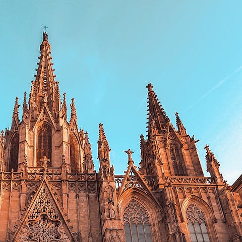 Discover the atmospheric charm of Barcelona’s Gothic Quarter