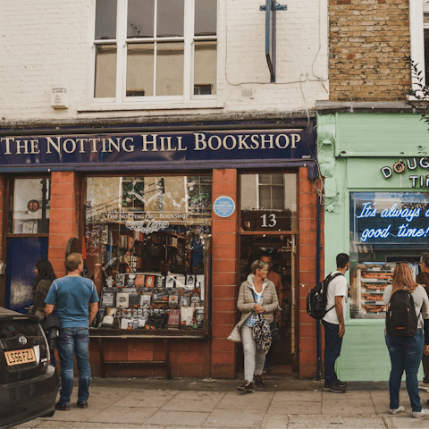 Wind your way through the colourful streets of Notting Hill