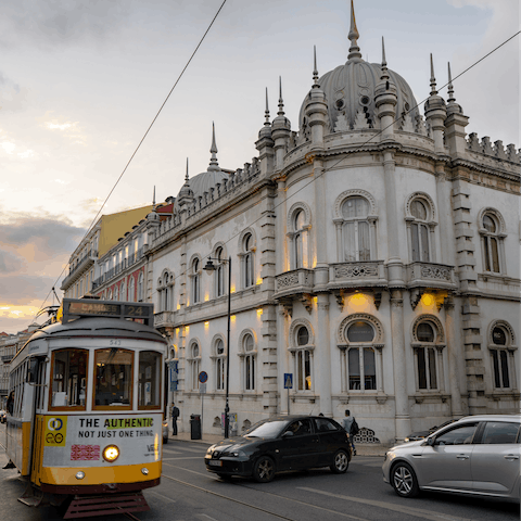 Head out and explore the picturesque neighbourhood of Príncipe Real
