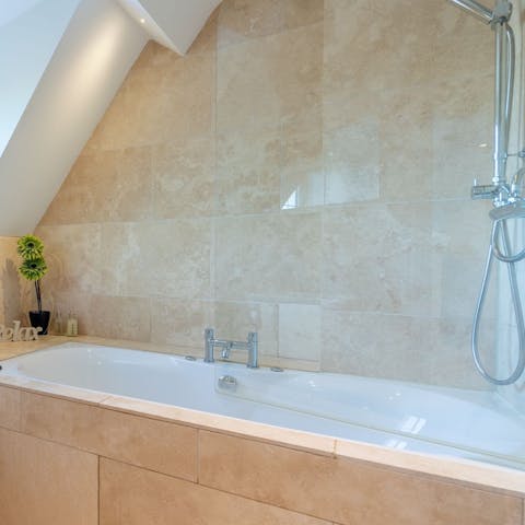 Unwind in the bathtub following a scenic countryside hike