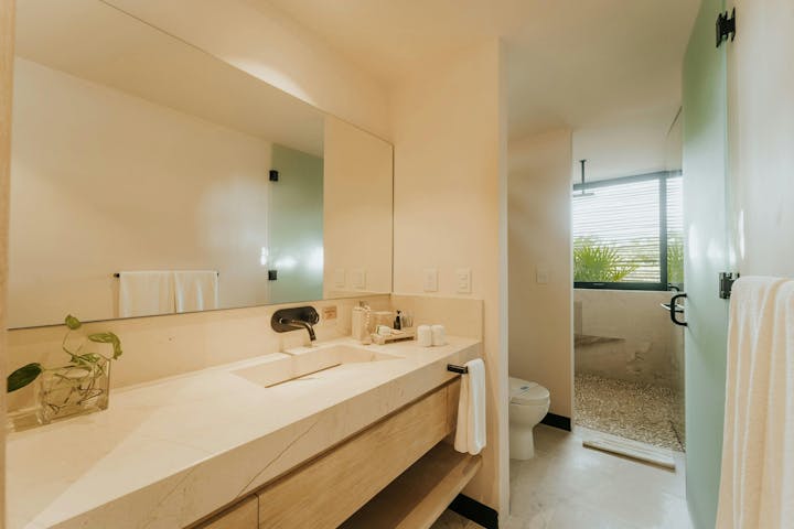 Bathroom photo