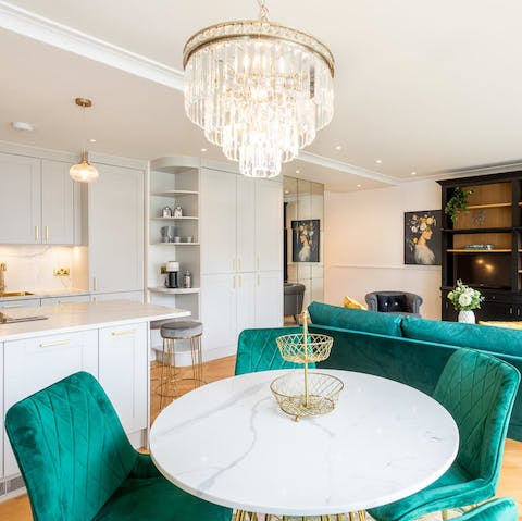 Embrace the glitz and glamor of city living whilst enjoying the comforts of home