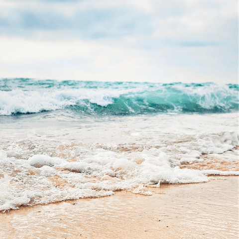 Learn to surf at Mimizan beach, just a ten-minute walk away