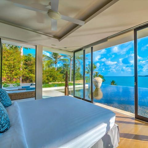Let soothing waters and tangerine sunrises guide your morning rituals