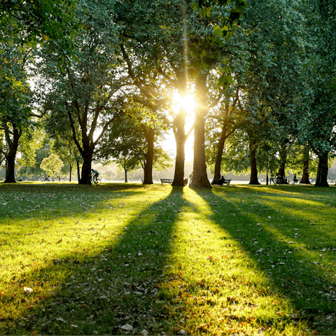 Start your London stay with a stroll through Hyde Park