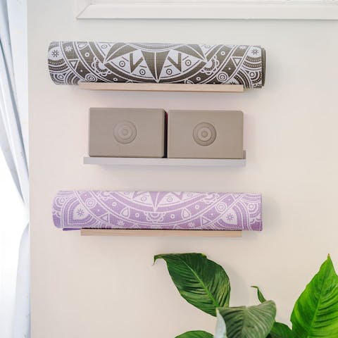 Stretch it out and feel relaxed thanks to the yoga mats provided