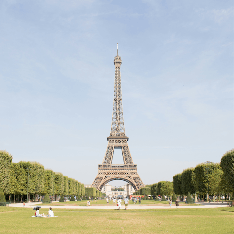 Stay a 10 minute metro ride from the Eiffel Tower