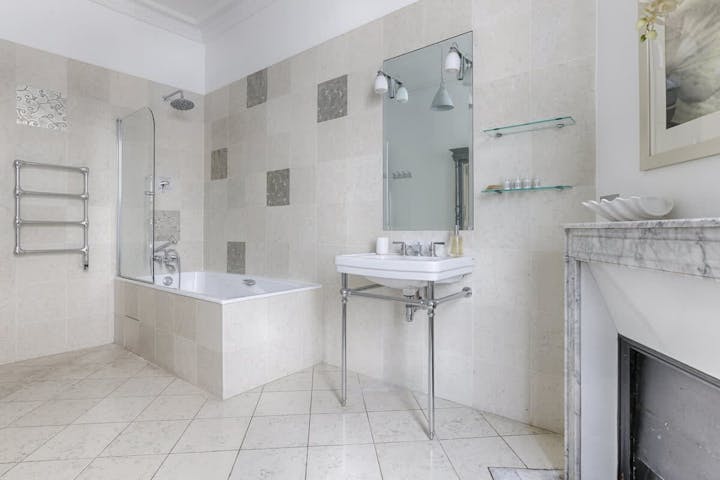 Bathroom photo