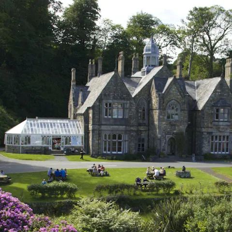 Visit the on-site art gallery, heritage centre and cafe