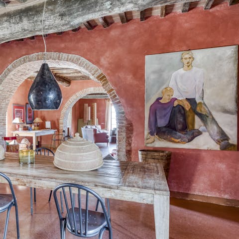 Appreciate the gorgeous use of traditional earth tones